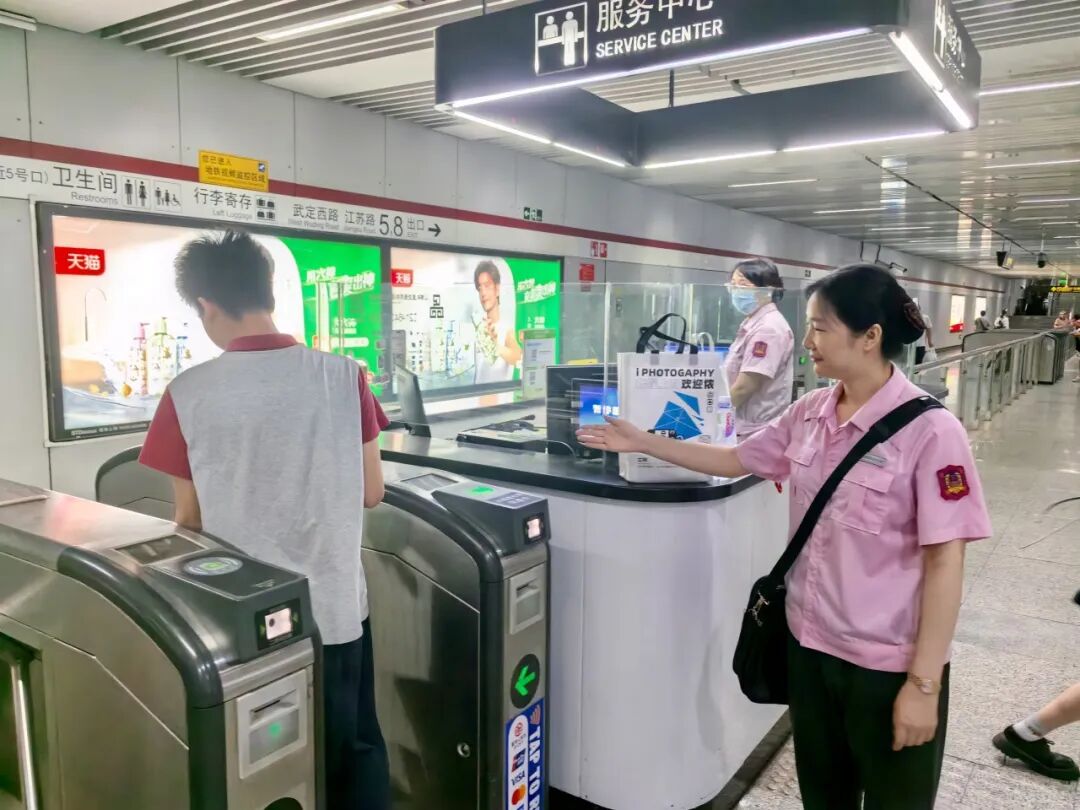 地铁2号线开启“护考模式”！这份长宁高考考点地铁出行指南请收好