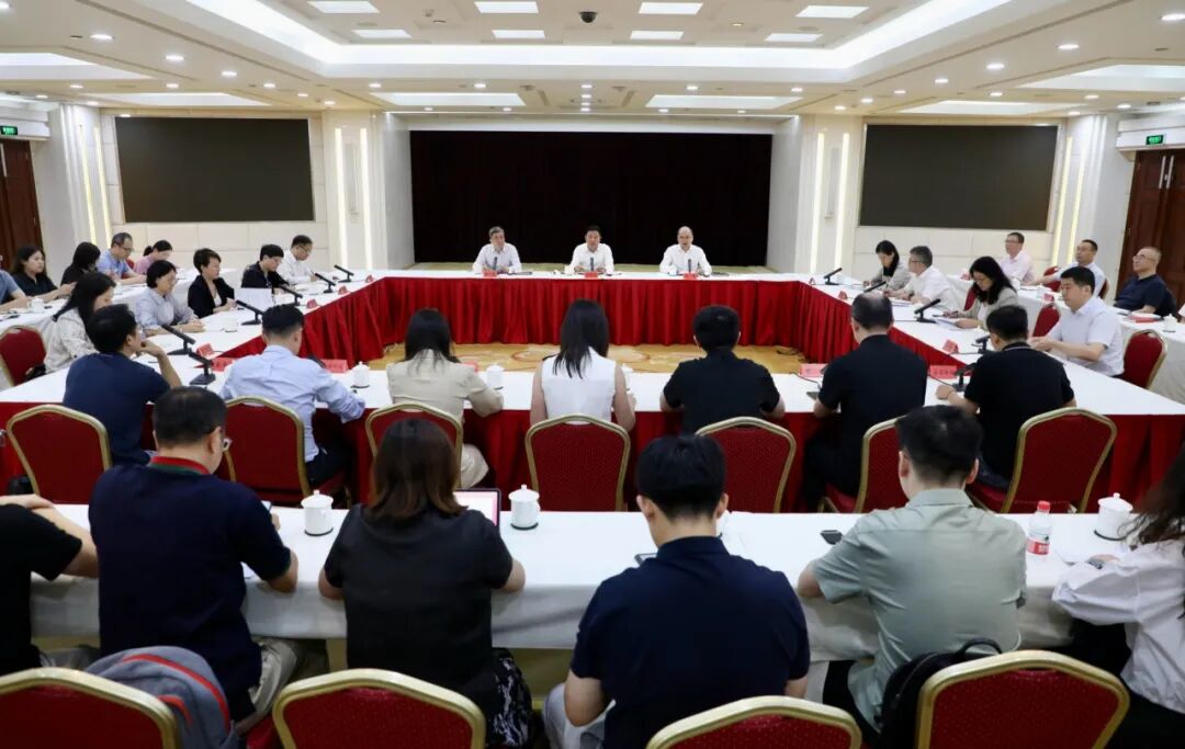 长宁区召开“人工智能+”特色赛道布局企业座谈会