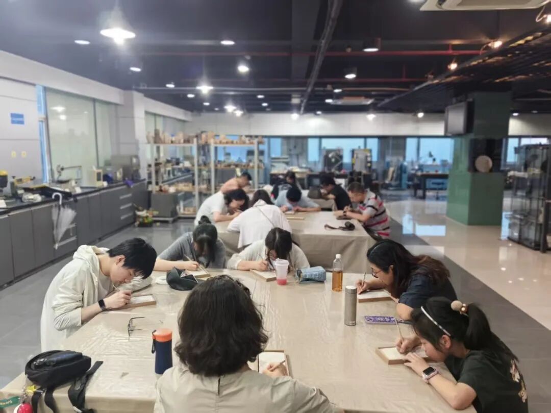 “非遗传承+就业赋能”！15名学员开启砚雕技艺学习