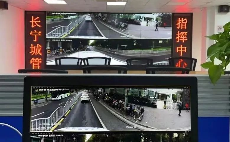 全景智能执法车2.jpg