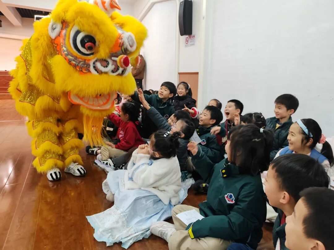 解锁新年的传统打开方式！长宁这所学校真热闹