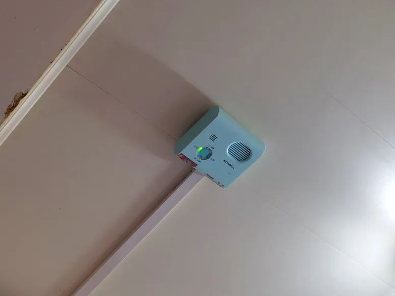 640