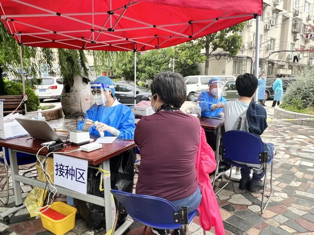 当天下午,北新泾街道新泾三村,新泾六村,新泾七村,新泾八村和剑河家苑