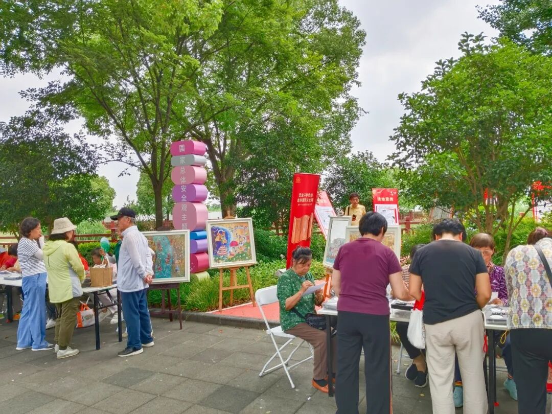 非遗巧出新意！看新泾镇如何把禁毒理念画进居民生活