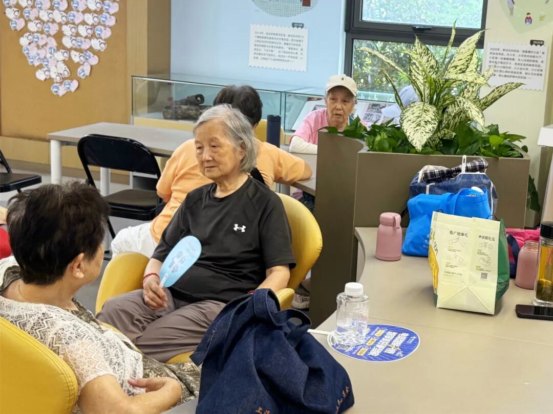 热浪下的守护！北新泾街道织就“清凉网”