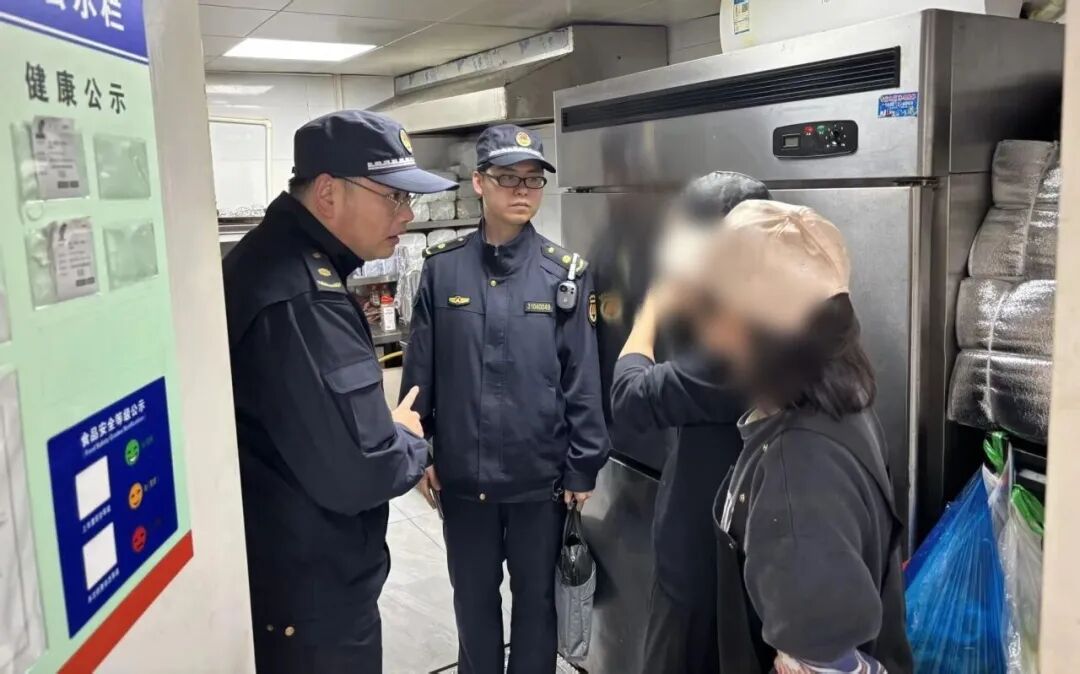 筑牢“舌尖上的安全”！长宁开展无堂食外卖专项联合检查