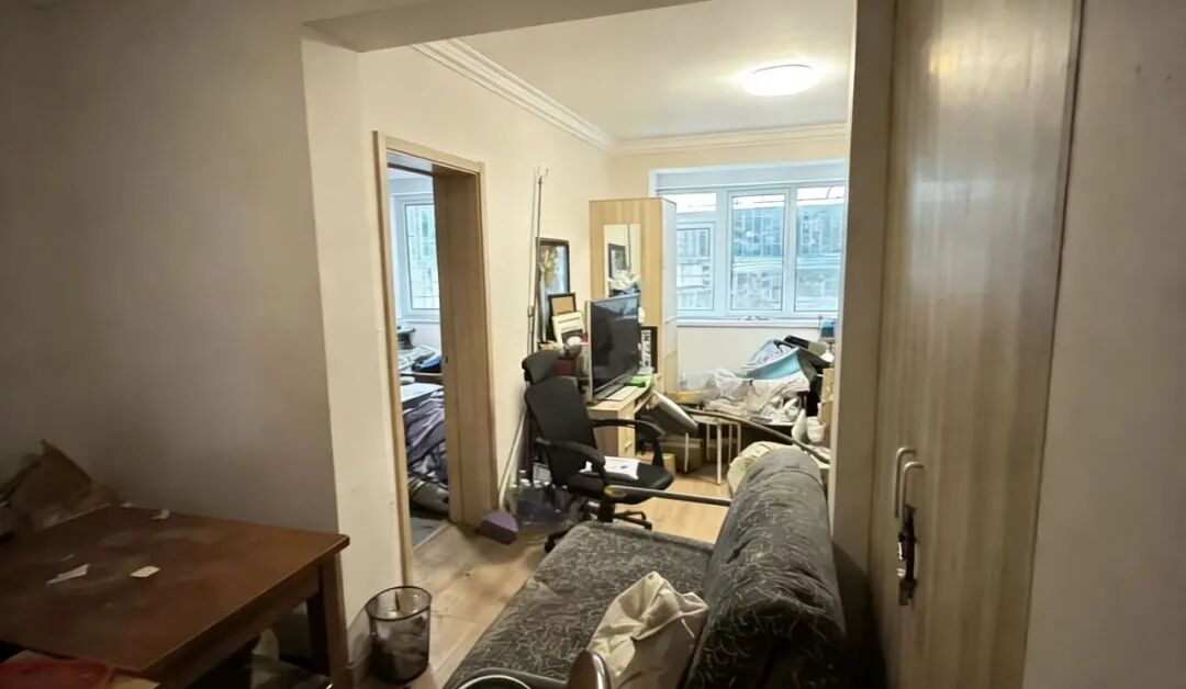 “家里亮堂了，住着安心了！” 一场历时5小时的爱心清理，解决了王阿姨的“心头病”