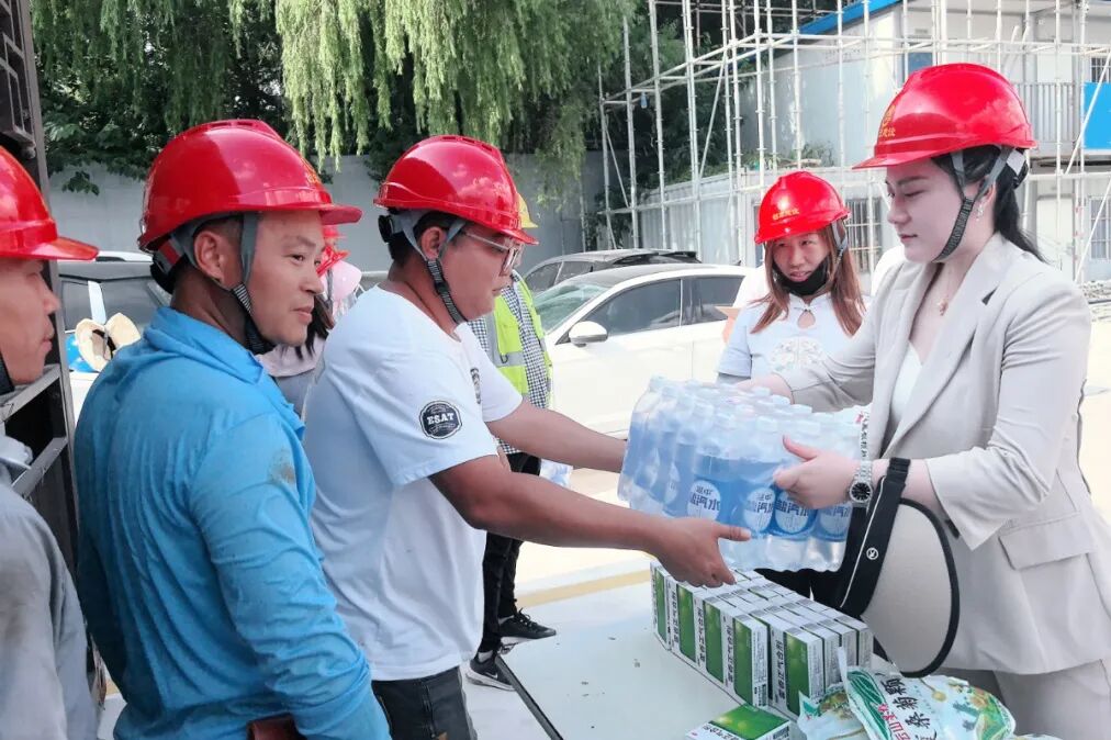 于鹤龄：从工地到楼宇，走出“建管一体”的创业新路