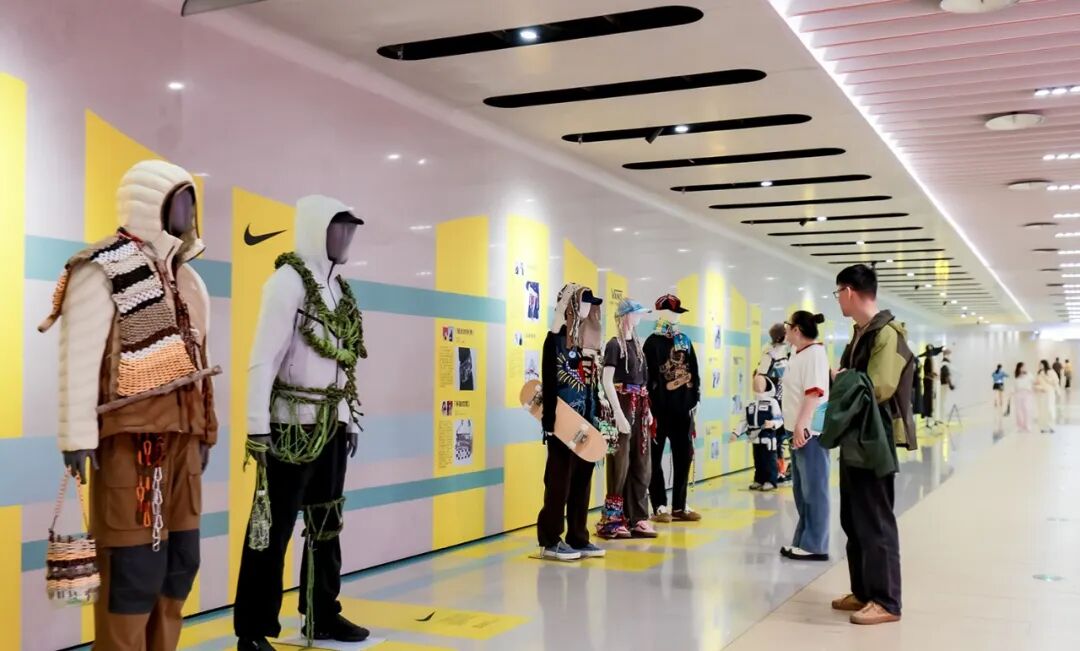 地铁淞虹路站上新！上海荟聚在地下通道内打造了一场跨界“大秀”