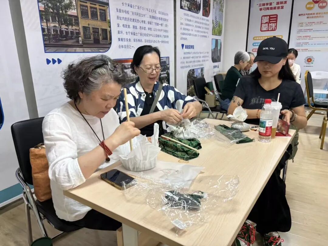 周家桥街道侨胞之家活动丰富多彩