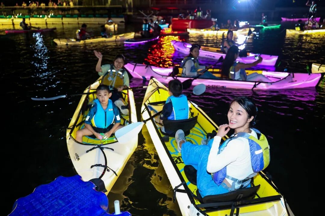 晚风枕湖光！水上嘉年华点亮长宁滨水夏夜