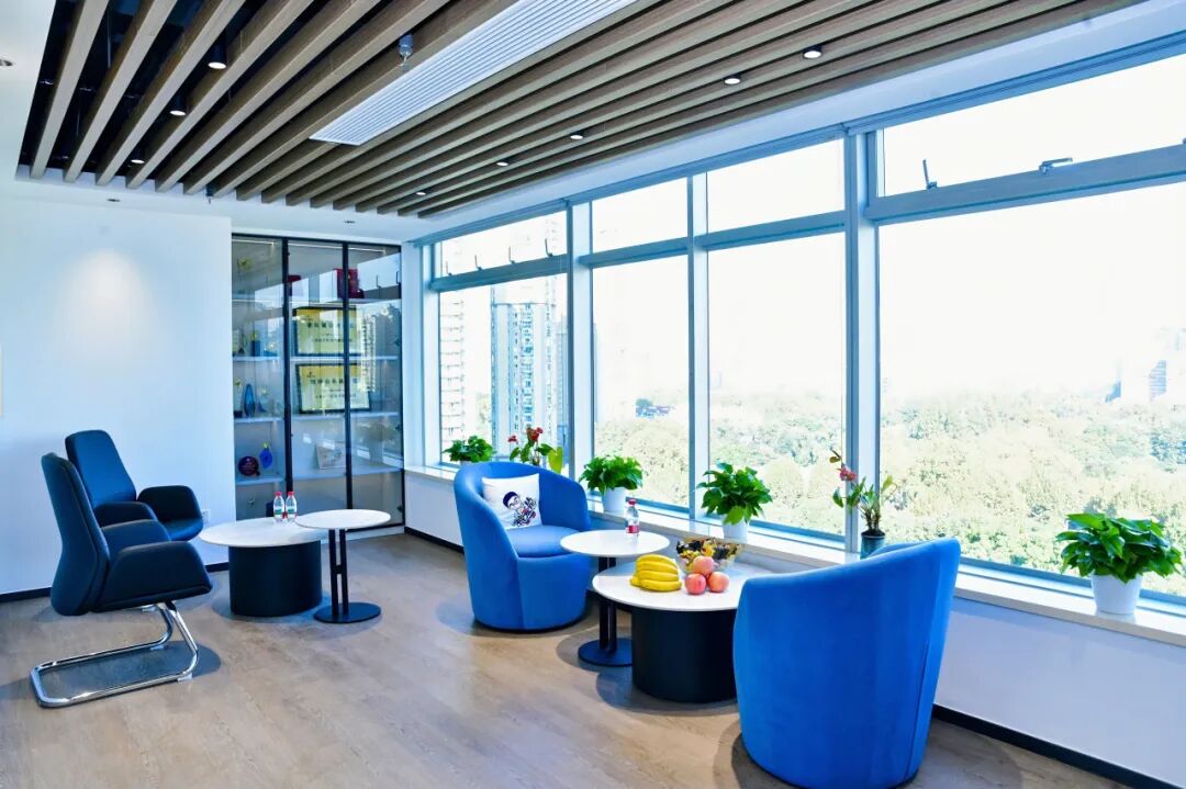 长宁这个营业部迁址又又中心！服务窗口再升级