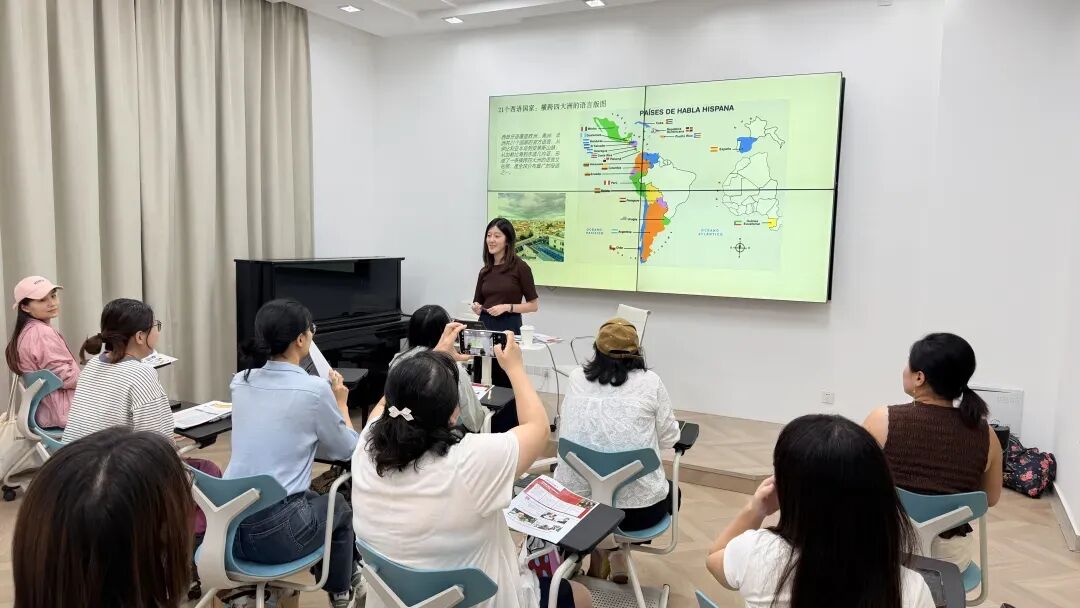 文明实践阵地“夜不打烊”，长宁这里传出朗朗读书声